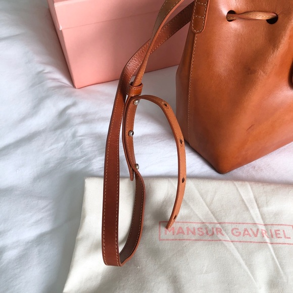 Mansur Gavriel Bucket Bag - Picture 3 of 13
